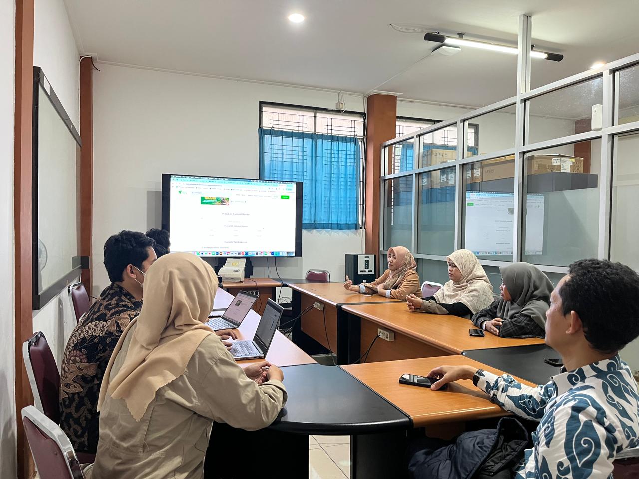 Pustikom UIN Siber Syekh Nurjati Cirebon dan UPZ Syarifah Mudaim Buka Periode Beasiswa Keringanan UKT Berbasis eBeasiswa